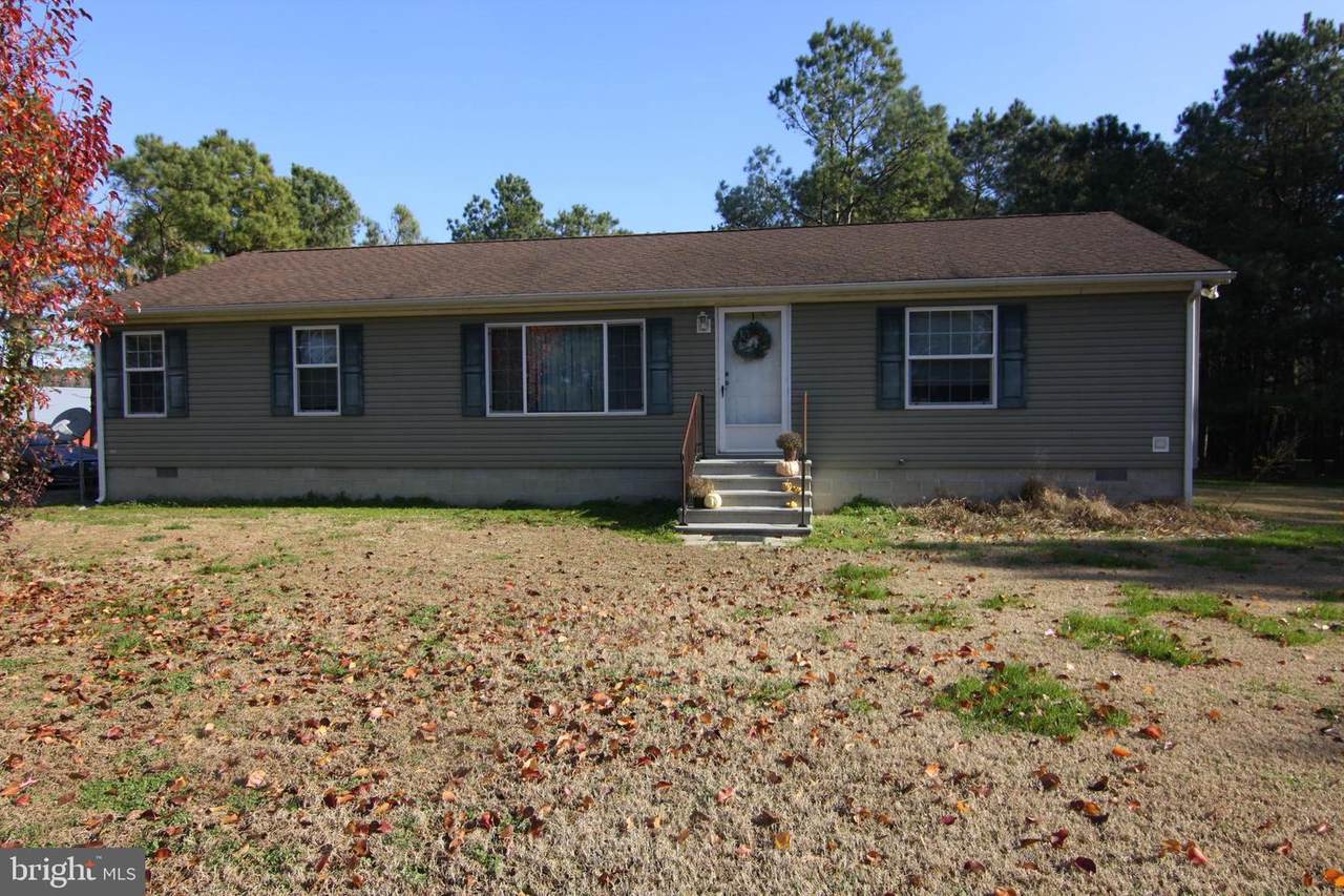 7565 Hayward Road - Photo 1