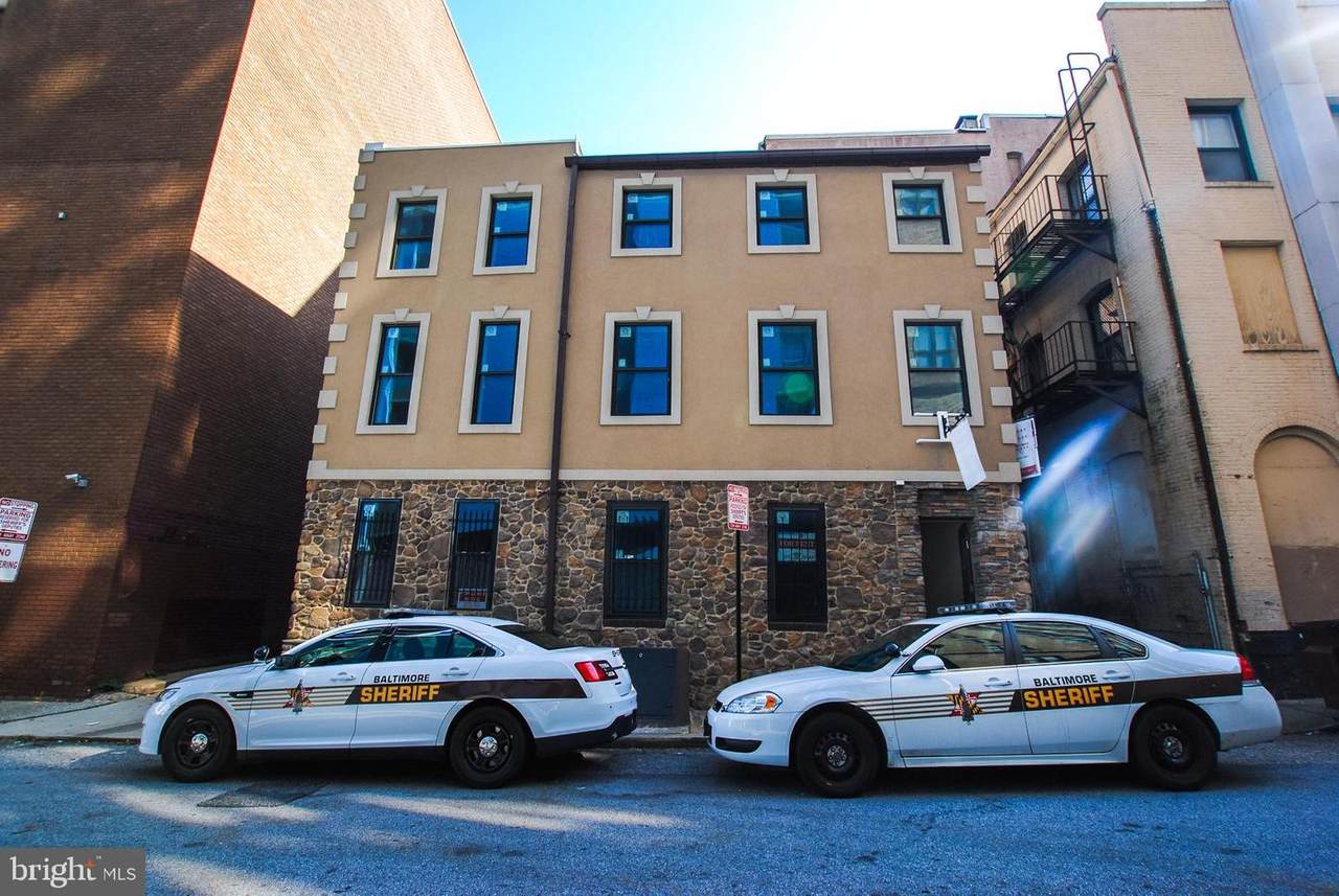 203 Davis Street - Photo 1