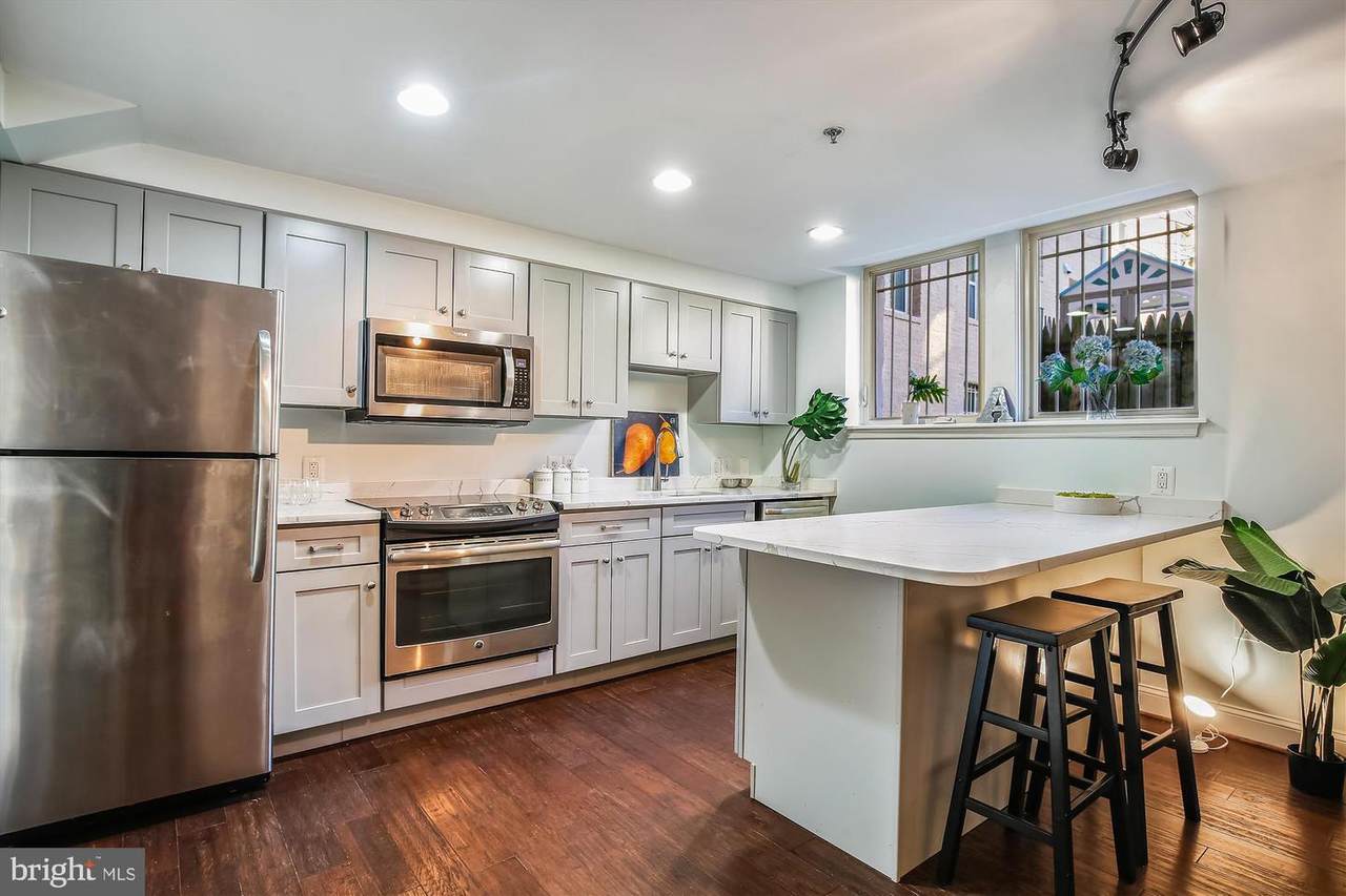 1831 2ND Street - Photo 1