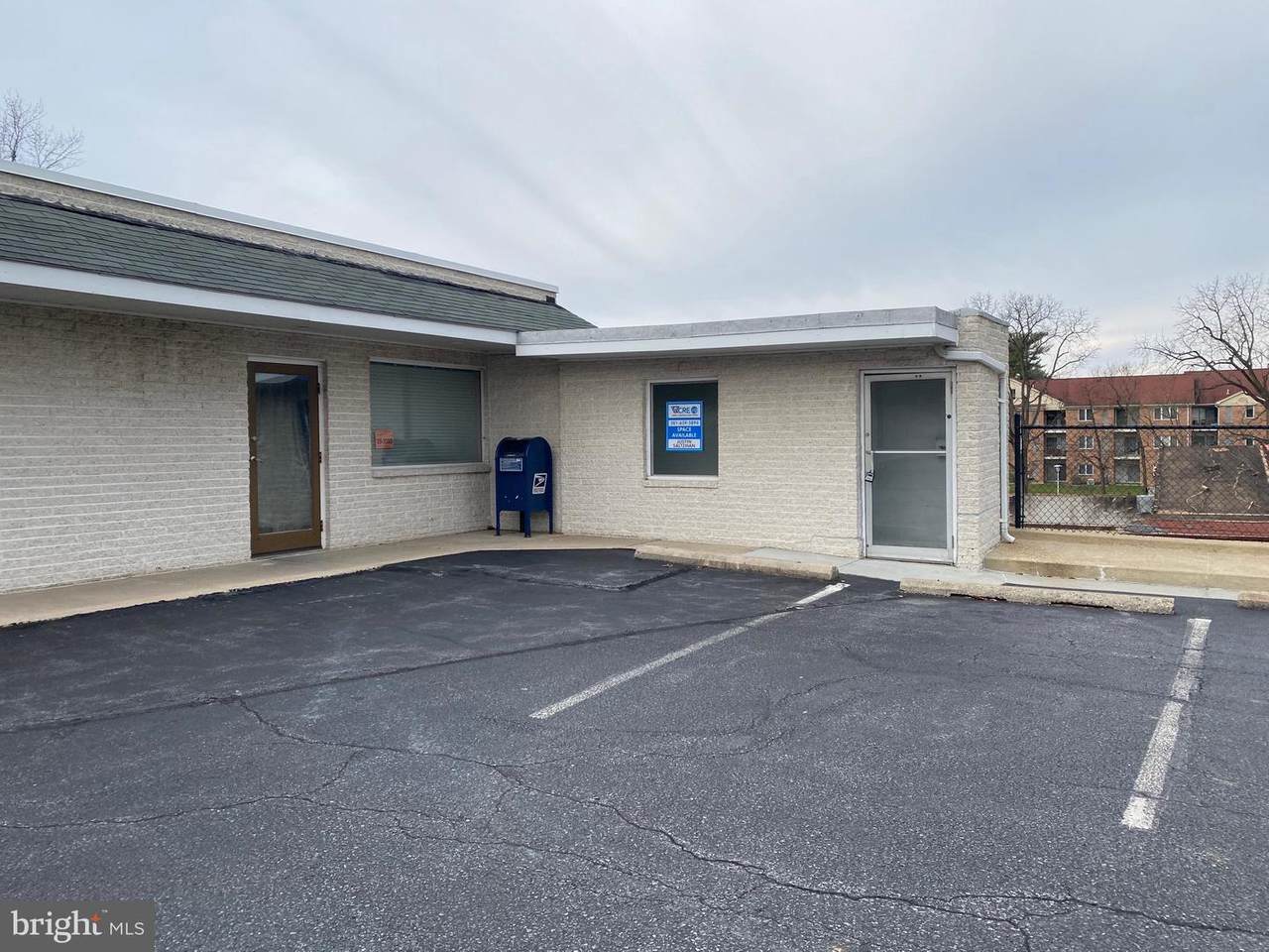 504-F Patrick Street - Photo 1