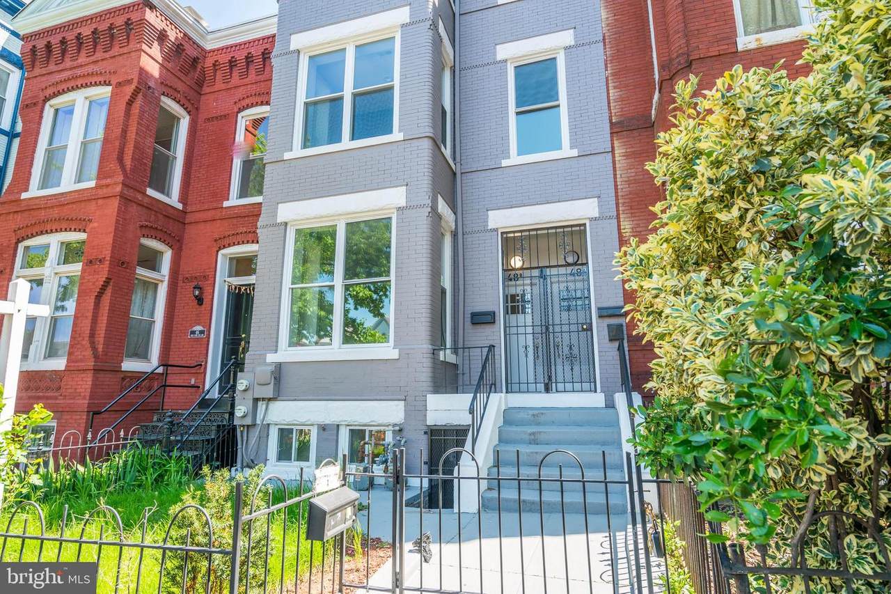 48 New York Avenue - Photo 1