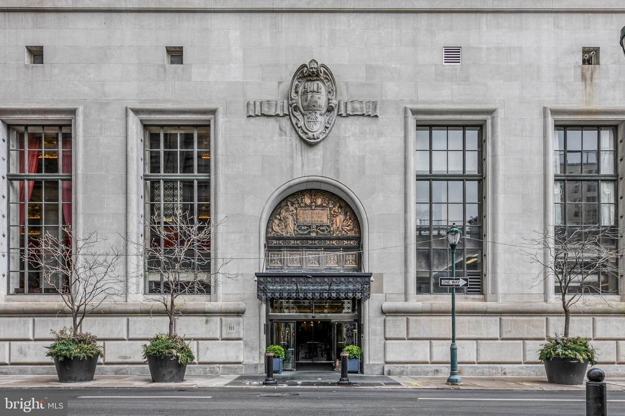 111 15TH Street - Photo 1