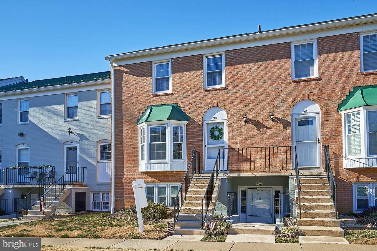 90-B Leeds Court - Photo 1