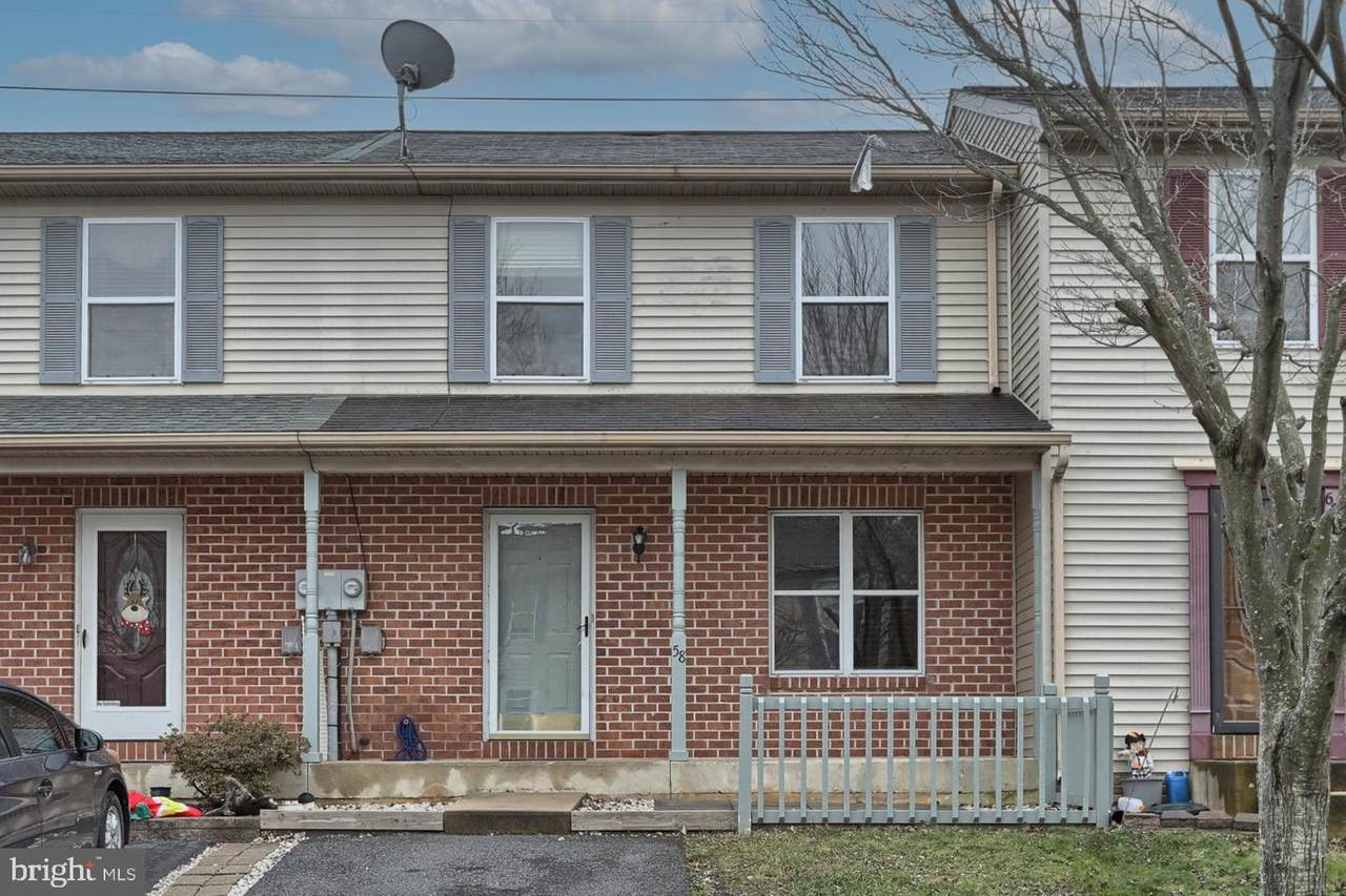 58 Tiffany Lane - Photo 1