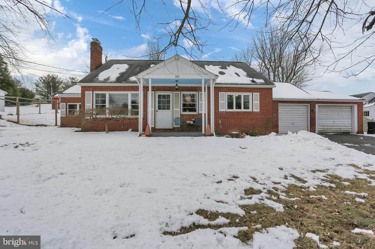 151 Smith Avenue - Photo 1