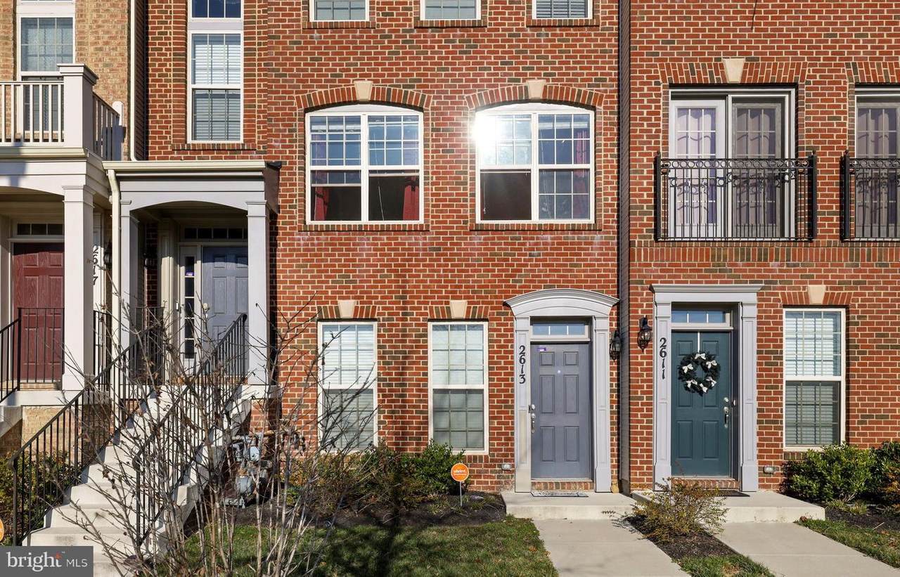 2613 Campus Way - Photo 1