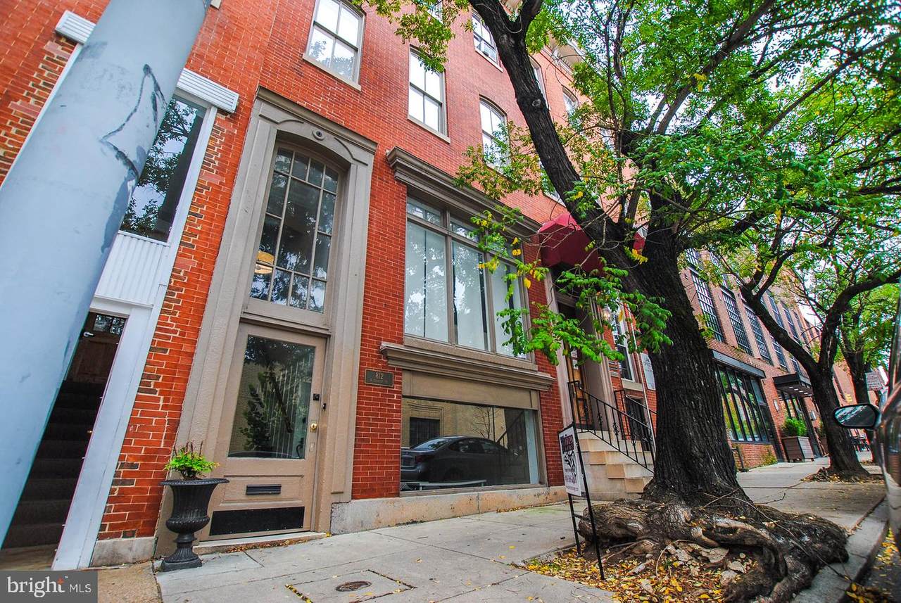 812 Calvert Street - Photo 1