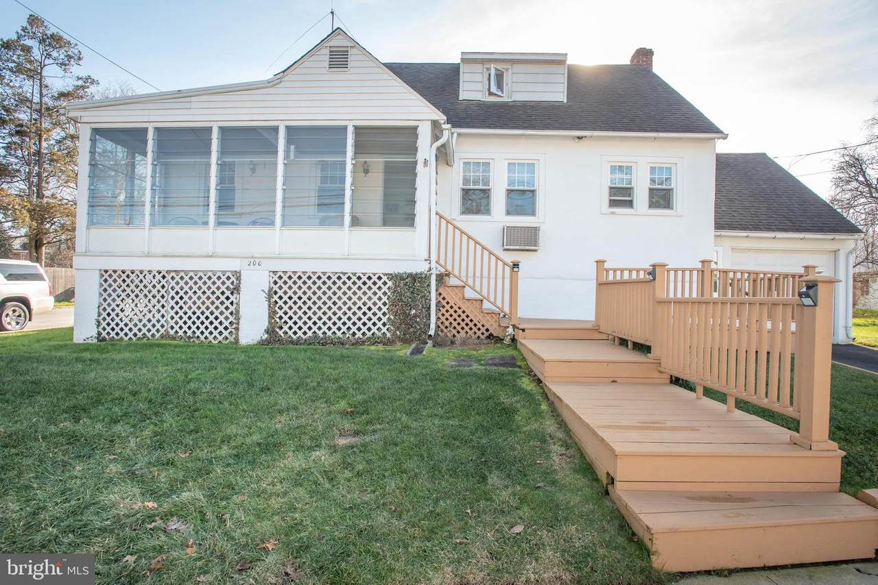 200 Walnut Avenue - Photo 1