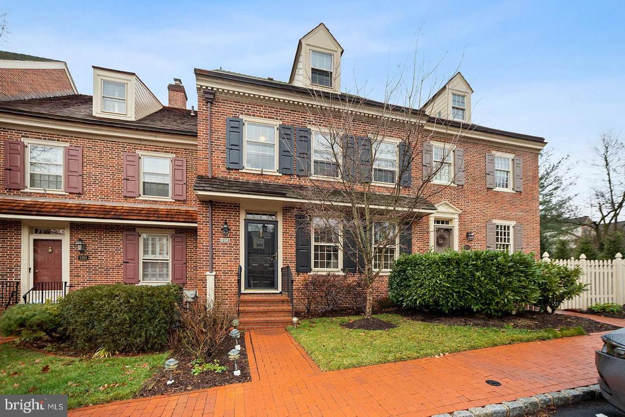 1202 Meissen Court - Photo 1