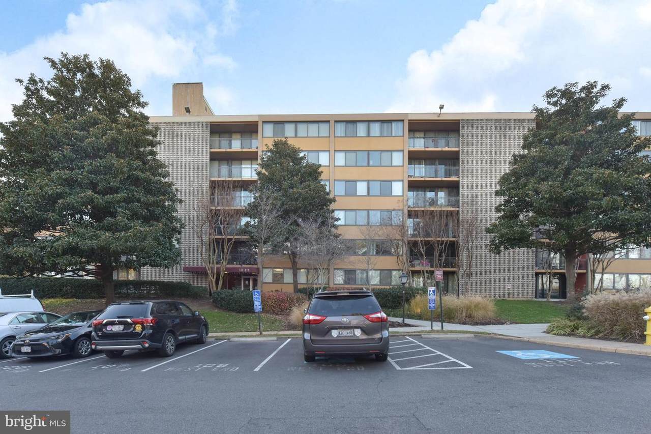 16 Van Dorn Street - Photo 1