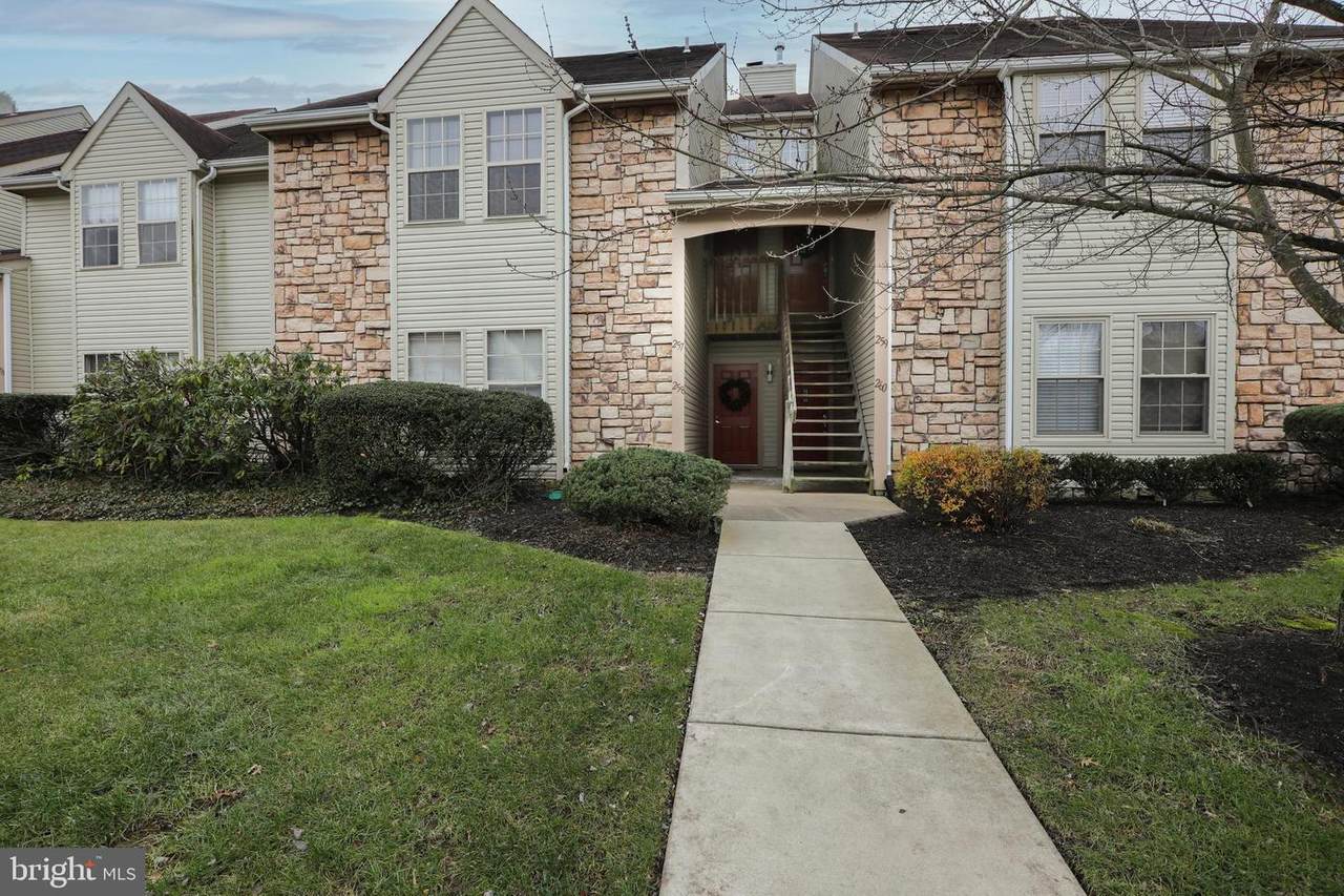 257 Tavistock - Photo 1