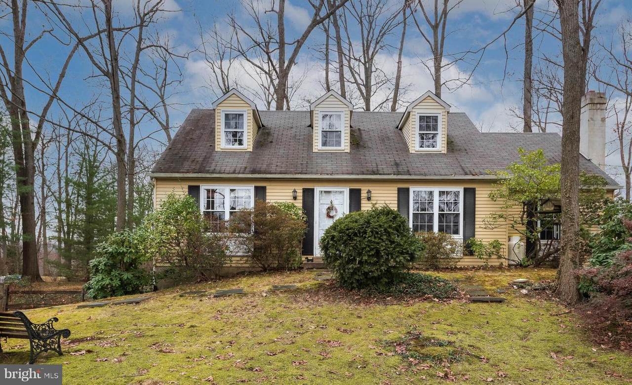 1199 Glenside Road - Photo 1