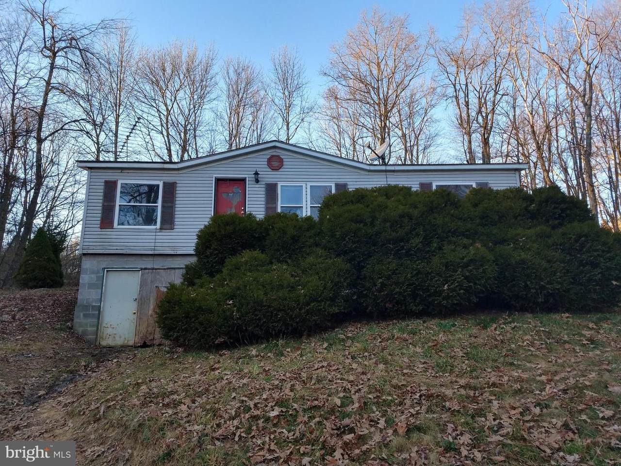 5277 George Washington Highway - Photo 1