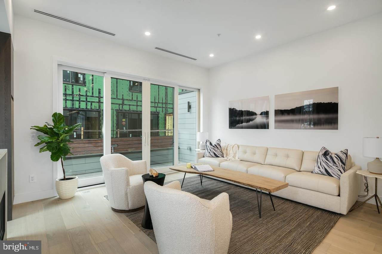 115 23RD Street - Photo 1