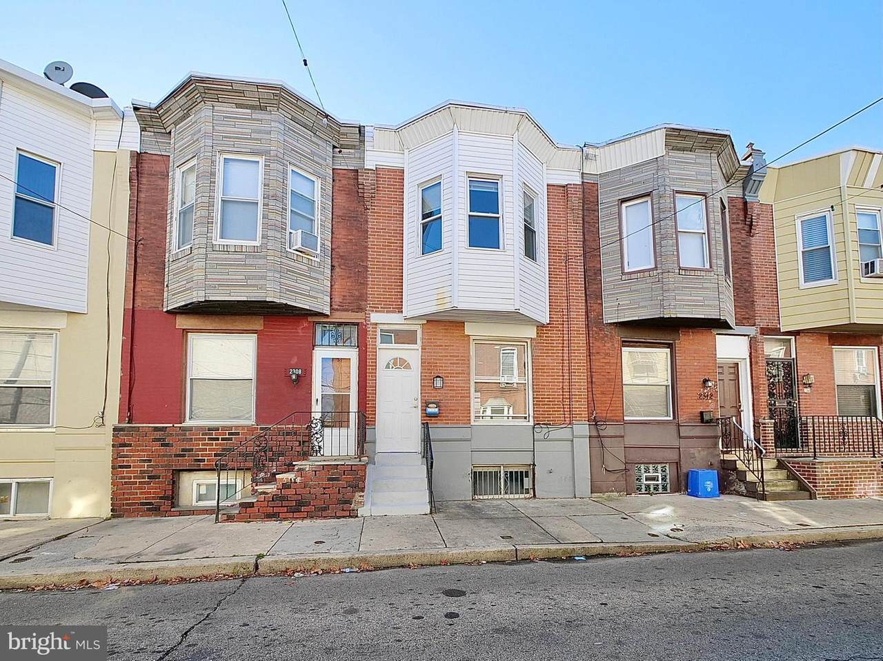 2310 Watkins Street - Photo 1