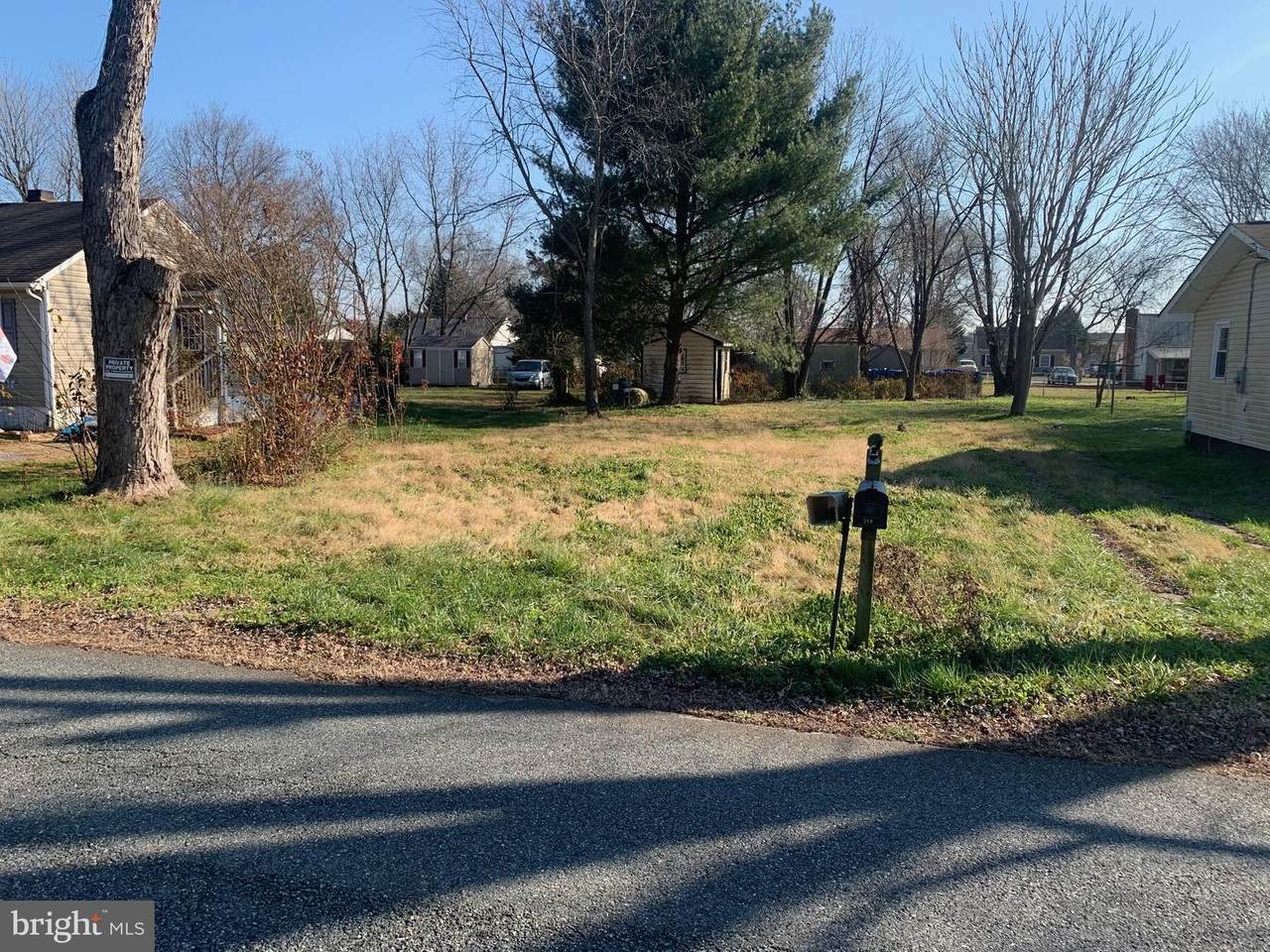 210 Powell Street - Photo 1