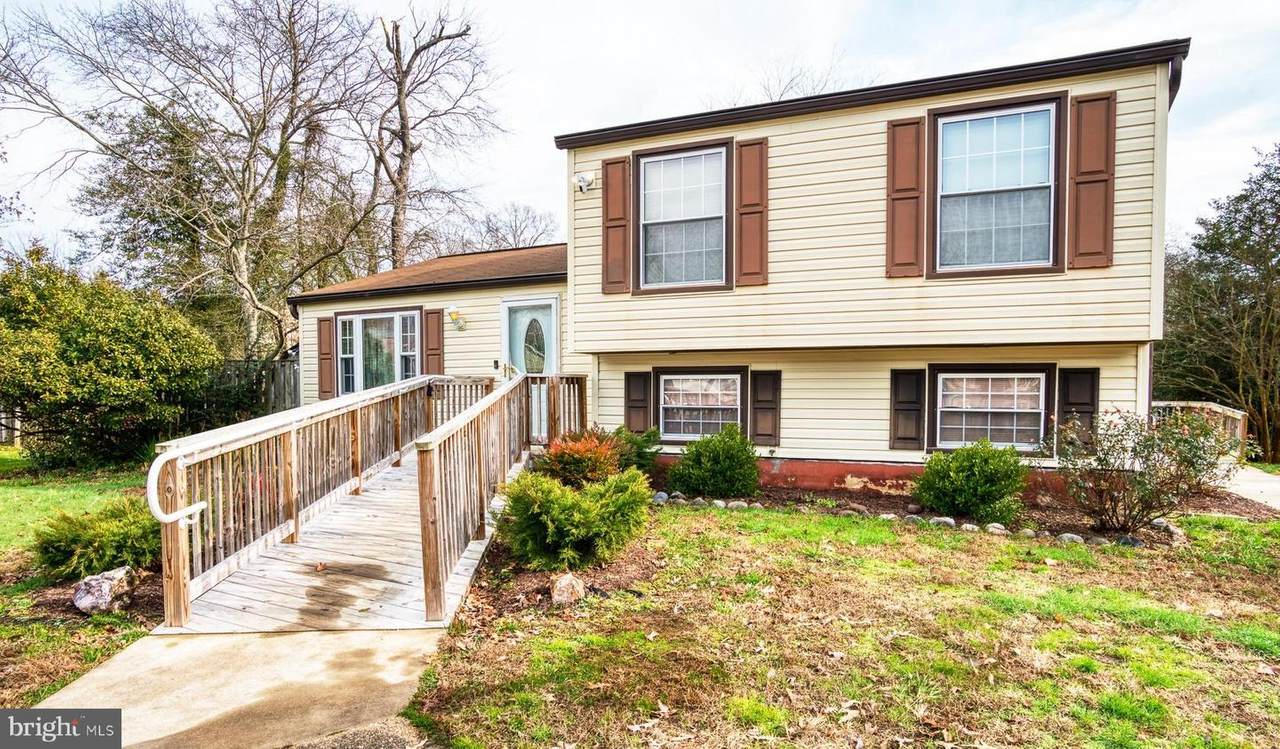 4070 Powell Court - Photo 1
