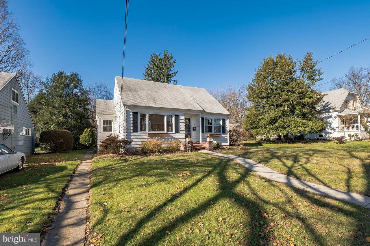 118 Glenwood Avenue - Photo 1