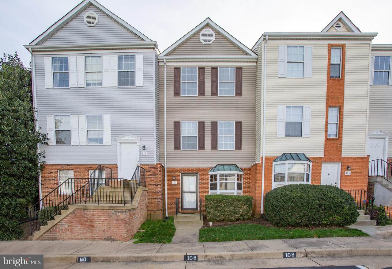 108 Dover Place - Photo 1