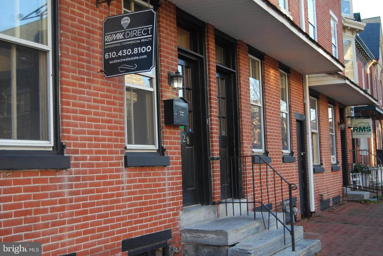 128 S High Street - Photo 1