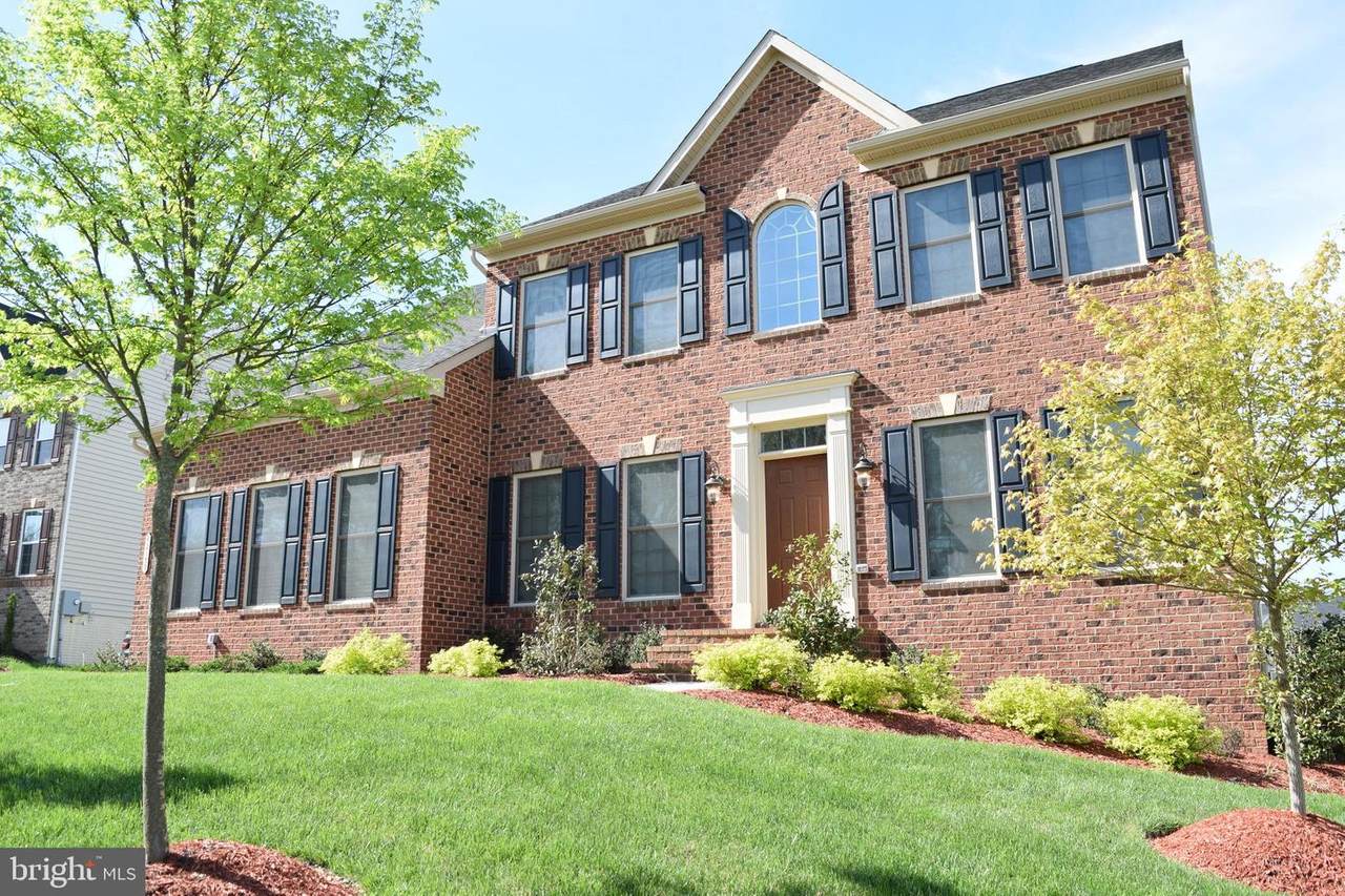 42159 Tecumseh Hills Drive - Photo 1