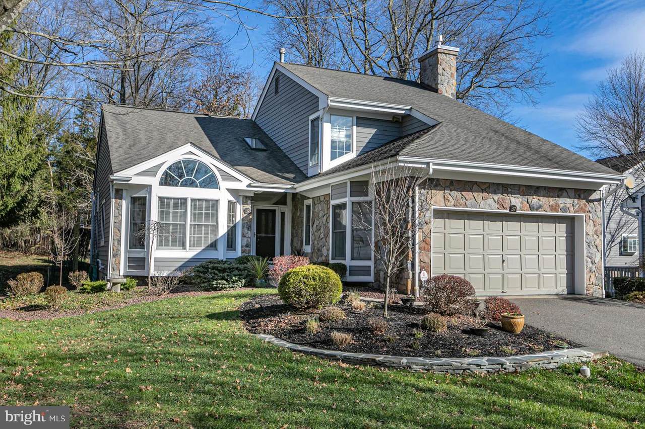 37 Primrose Circle - Photo 1