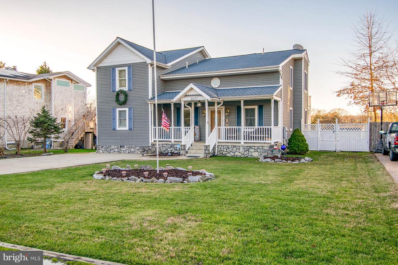 6077 Welch Avenue - Photo 1