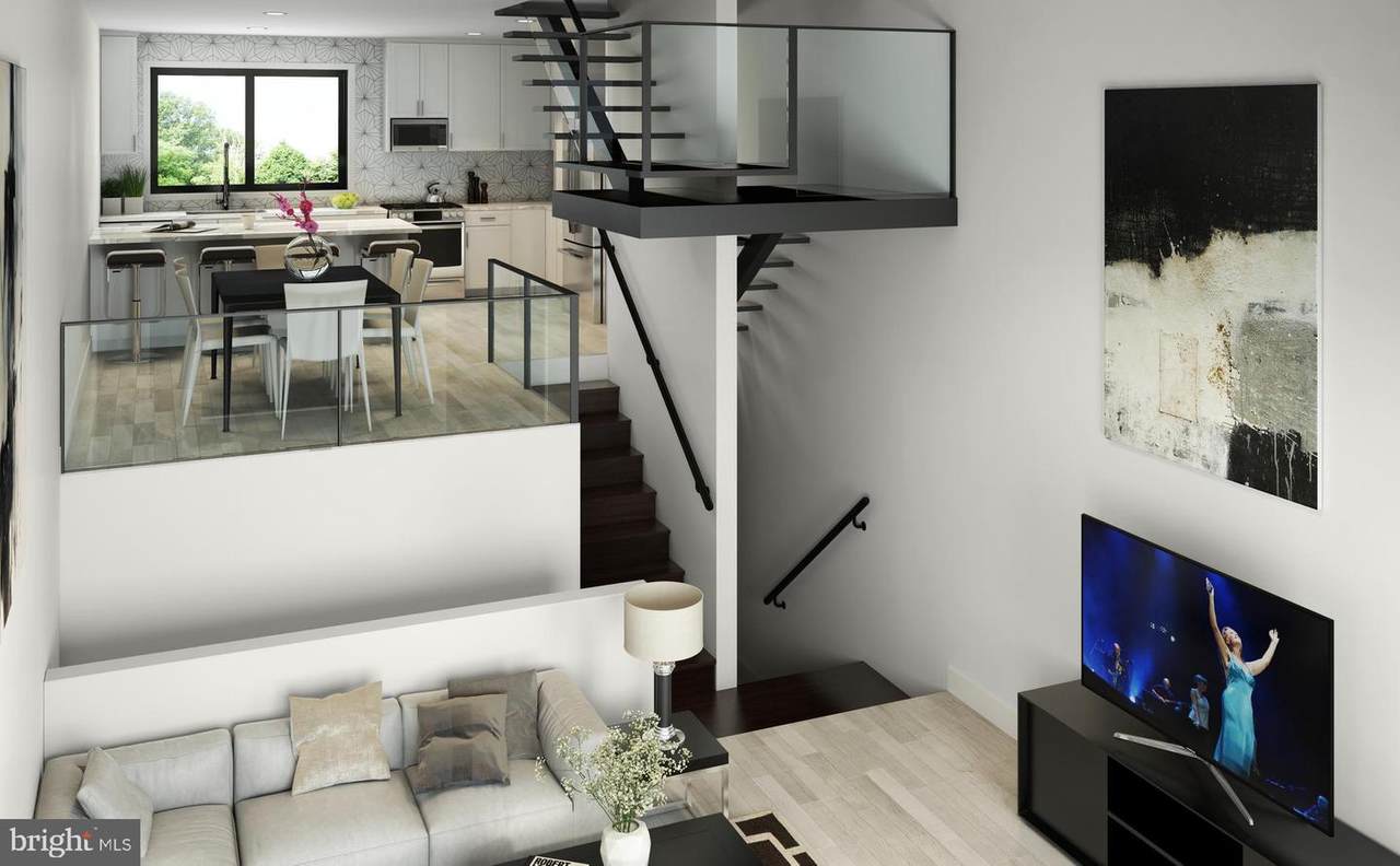 1313 Capitol - Photo 1