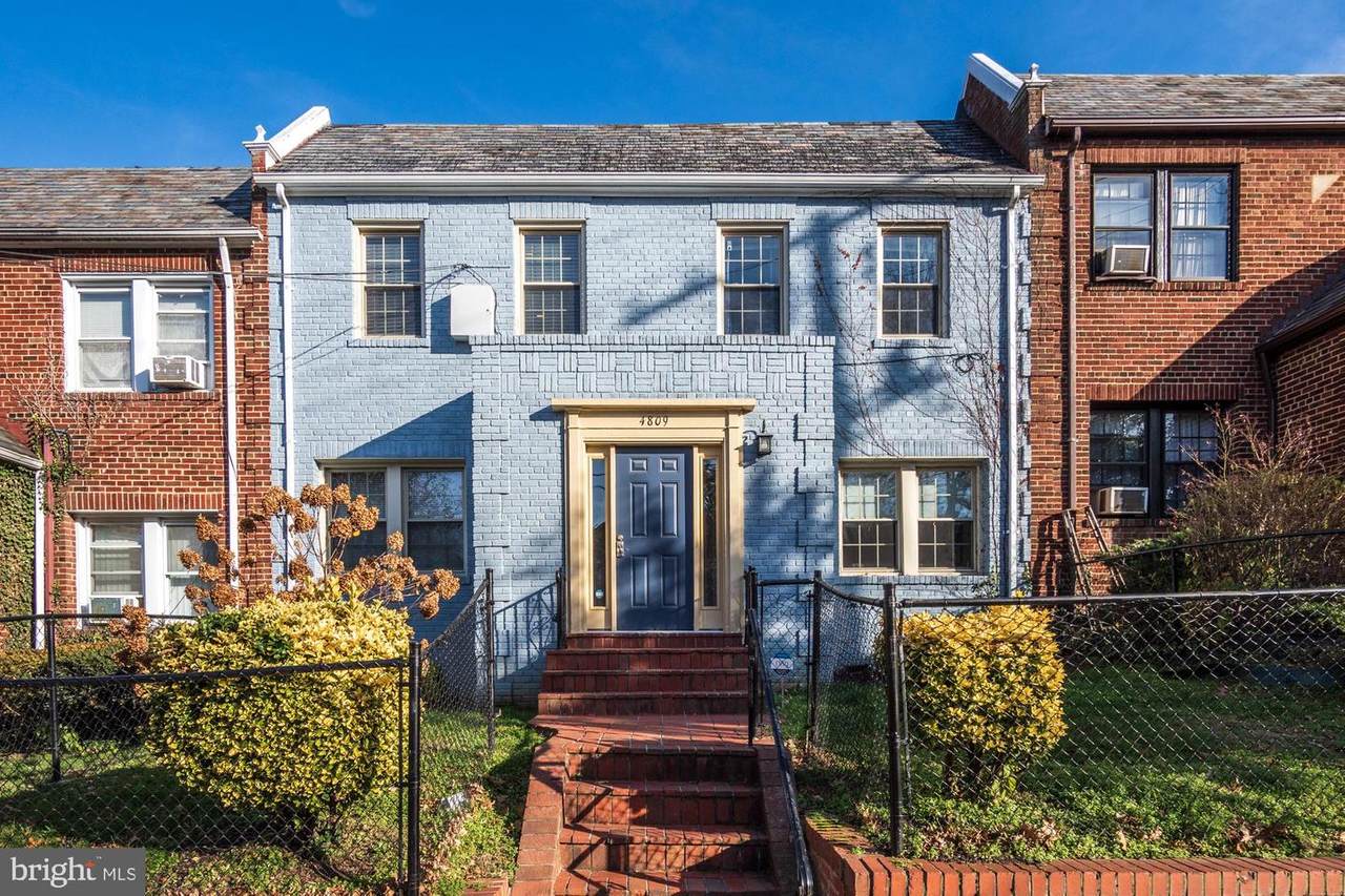 4809 3RD Street - Photo 1