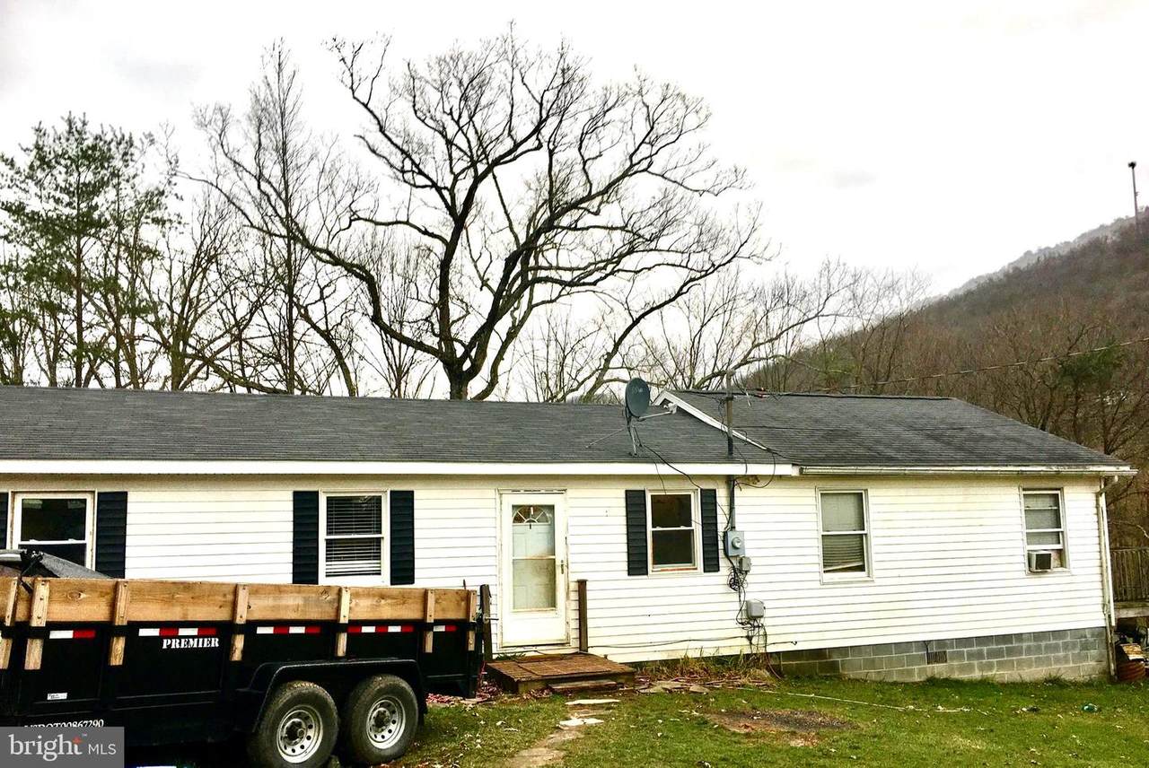 1354 Cut Off Road - Photo 1