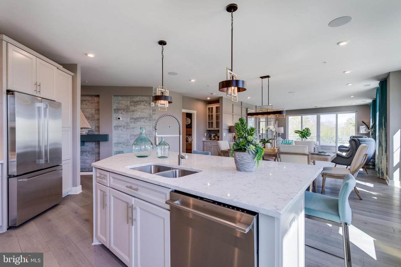 3000 Heron's Nest Way - Photo 1