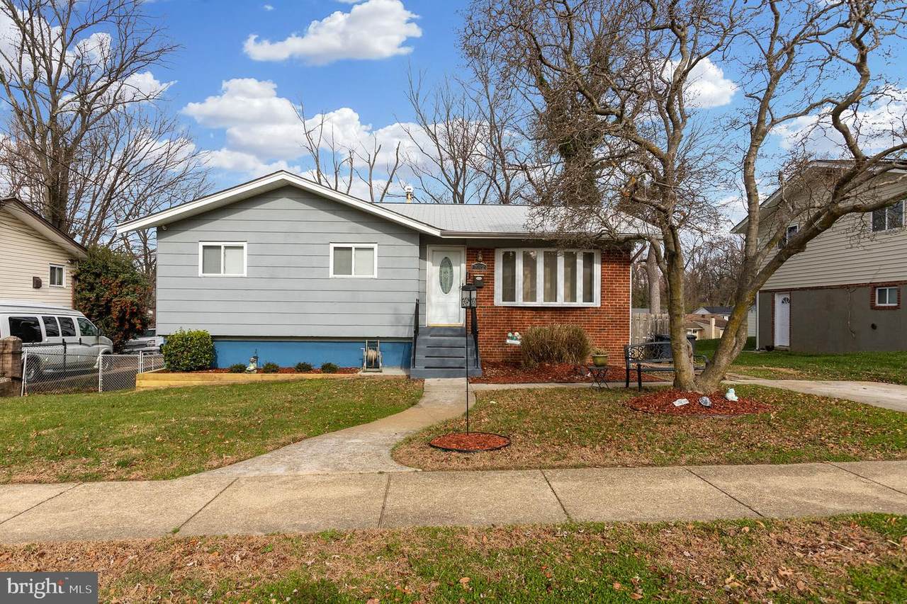 7012 Independence Street - Photo 1