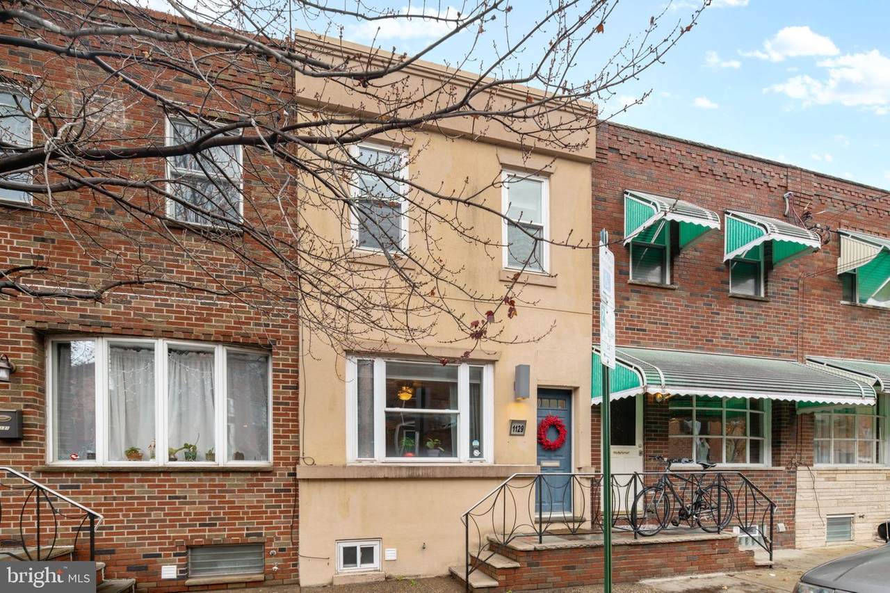 1129 Moore Street - Photo 1
