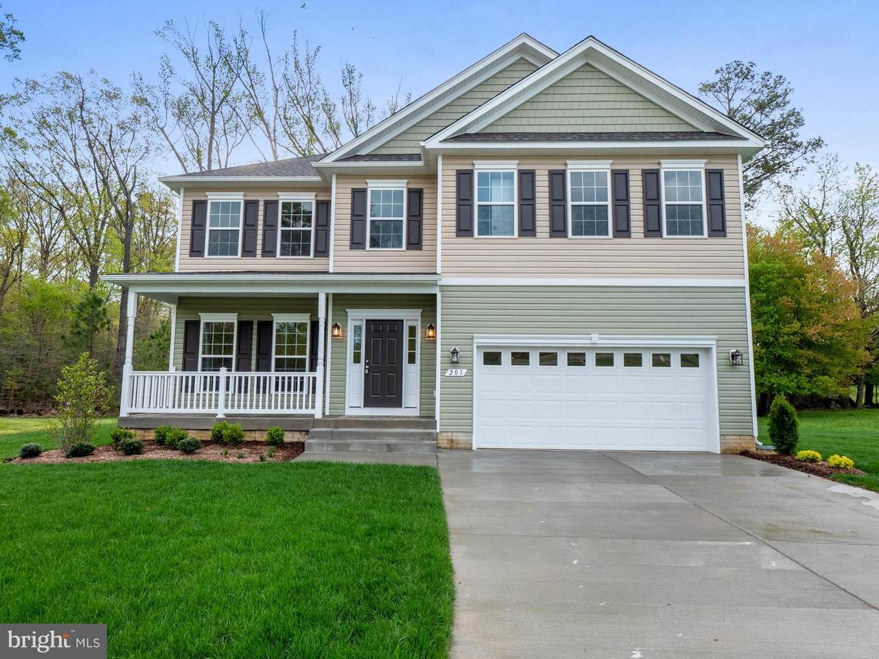 201 Laurelwood Court - Photo 1