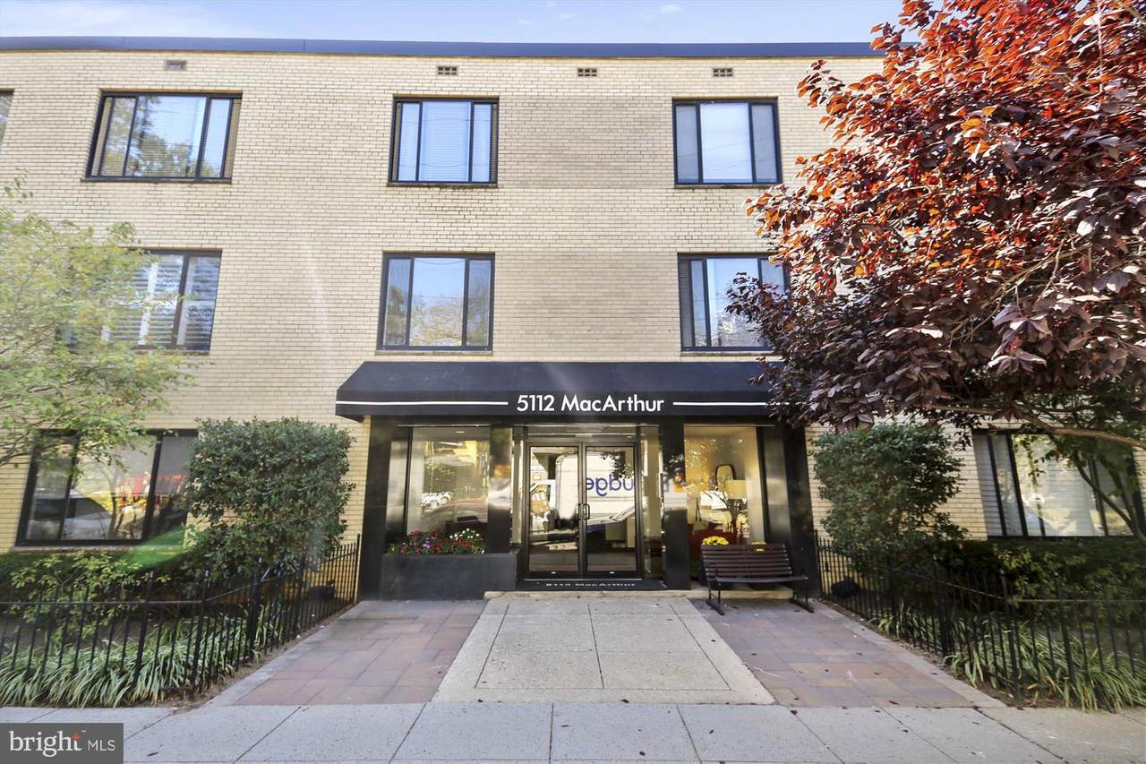 5112 Macarthur Boulevard - Photo 1
