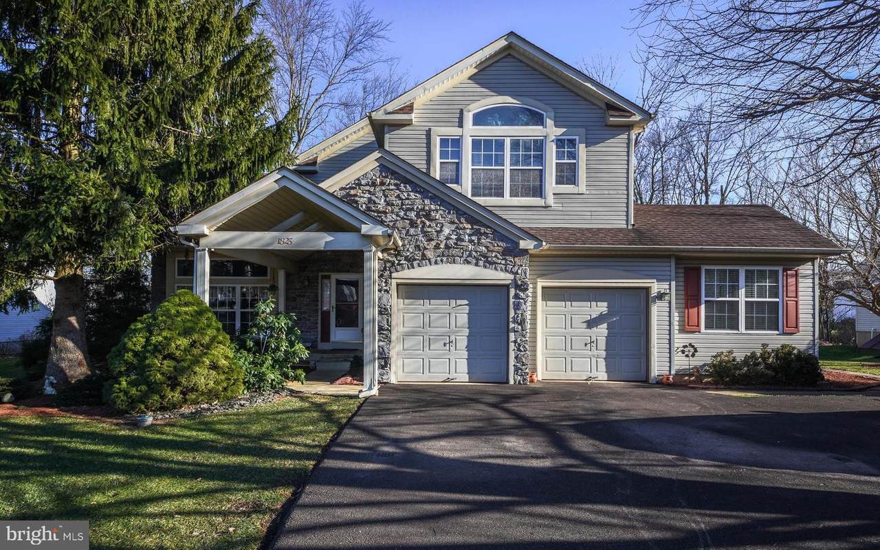 1825 Buttonwood Way - Photo 1