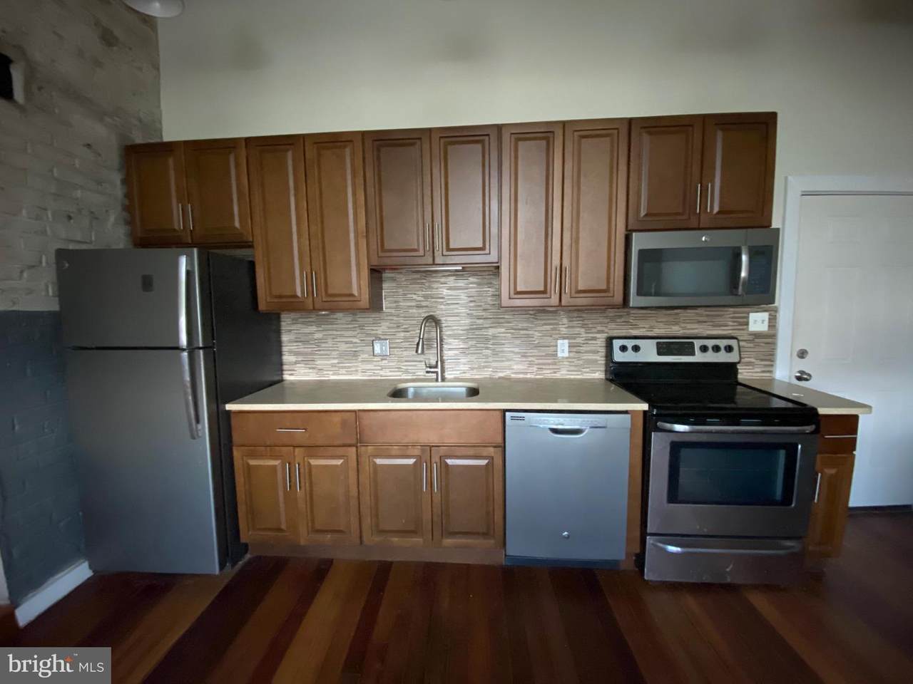 3421 Richmond St. - Photo 1
