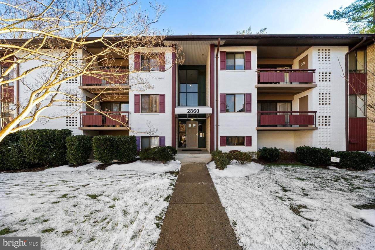 2860 Dover Lane - Photo 1
