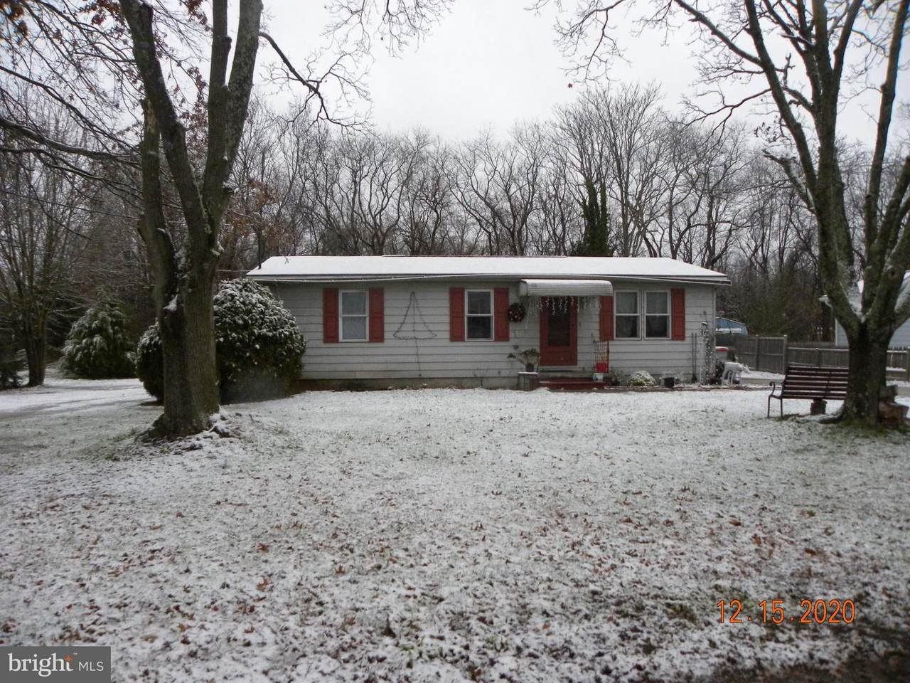 1270 Samuel Drive - Photo 1