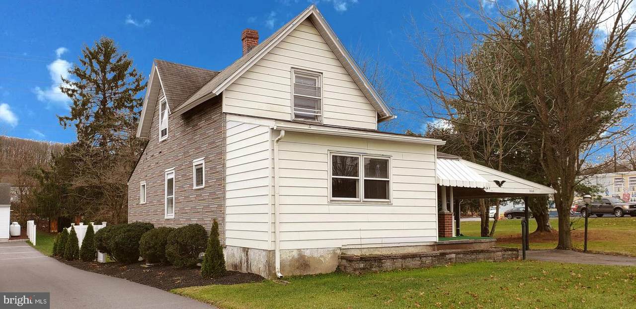3520 Lincoln Highway - Photo 1