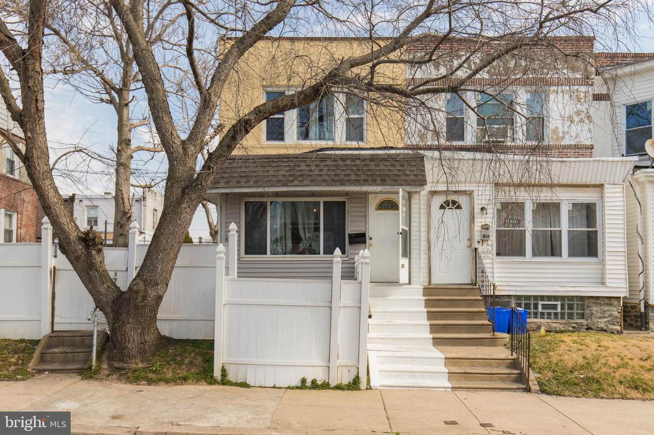 2623 Lloyd Street - Photo 1