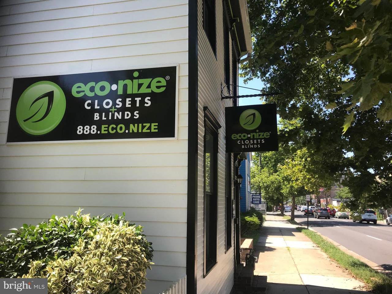 325 Henry Street - Photo 1