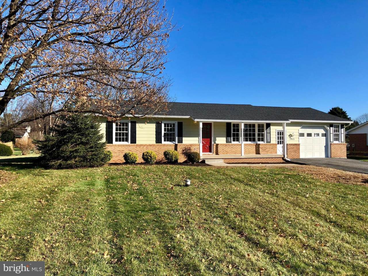 7915 Juniper Drive - Photo 1