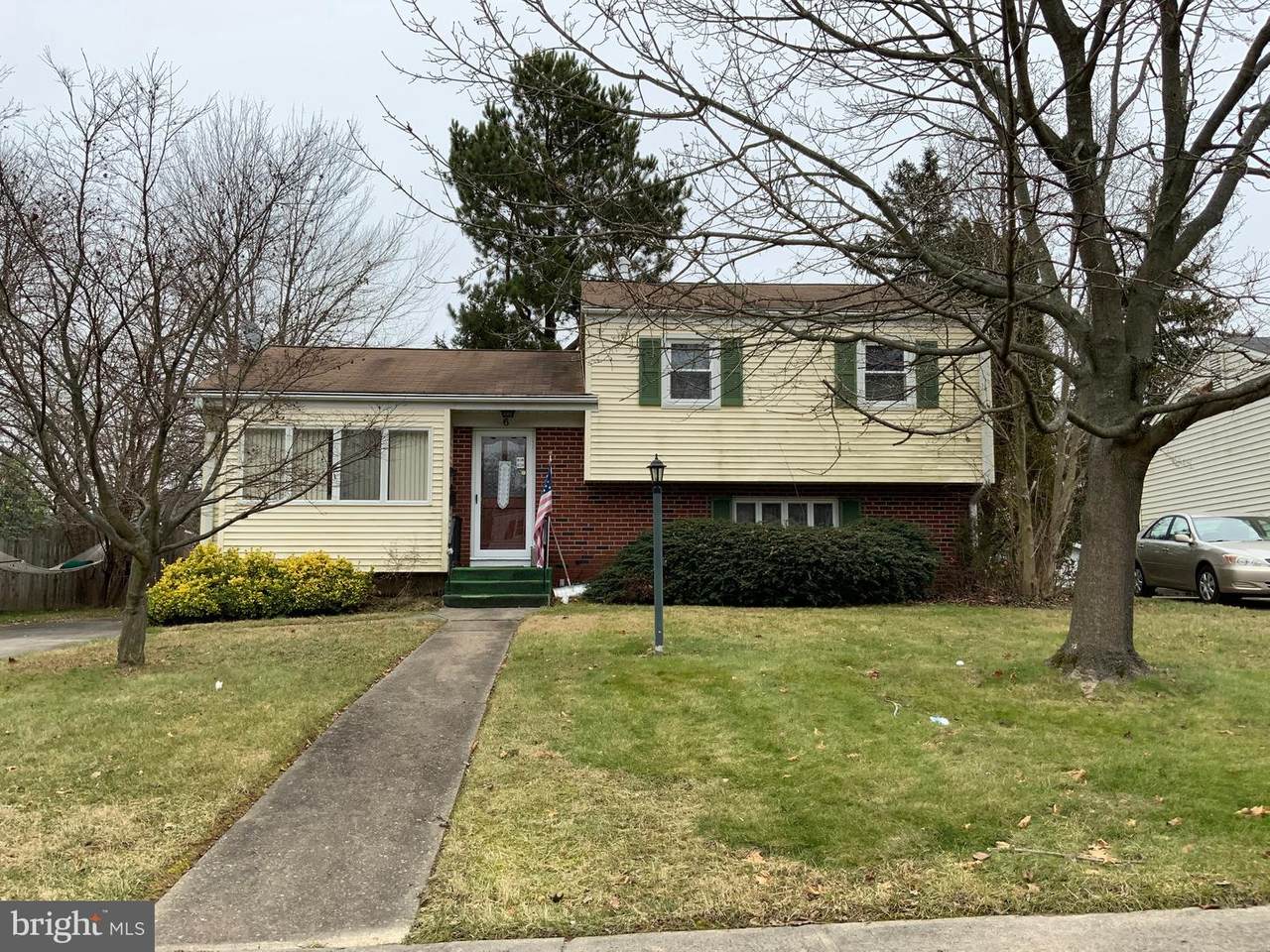 6 Newfane Avenue - Photo 1