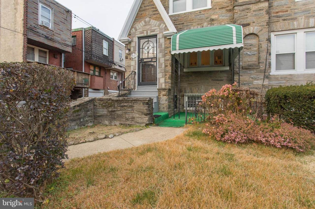 1517 65TH Avenue - Photo 1