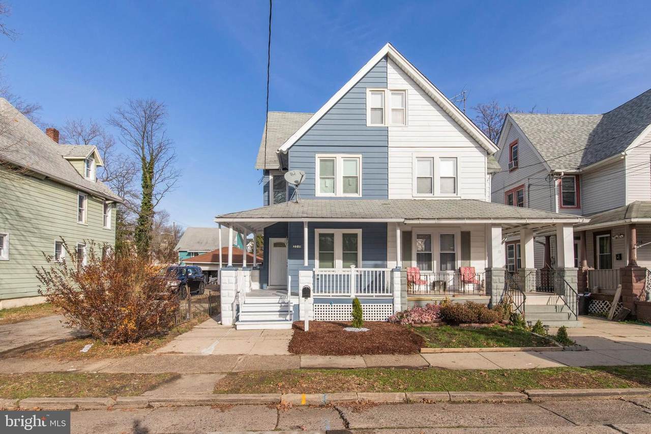 2210 42ND Street - Photo 1