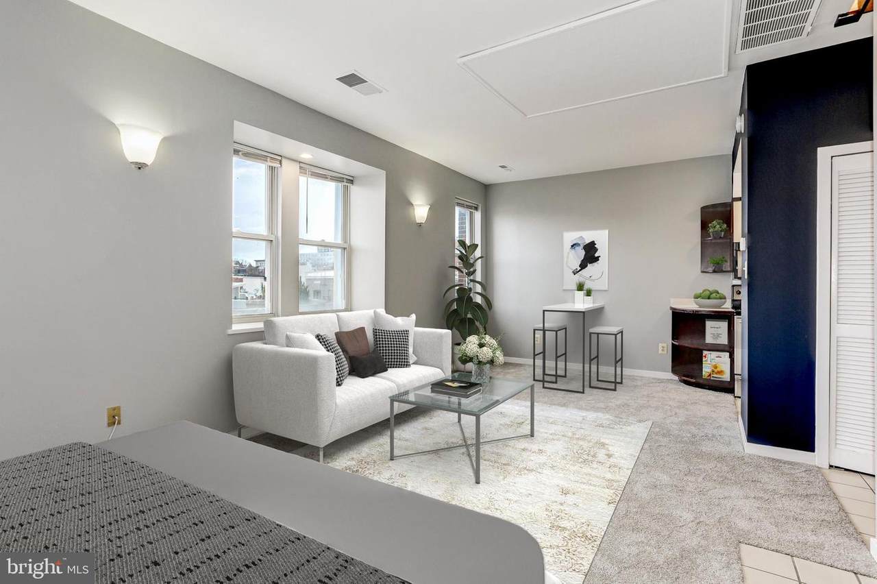 2114 N Street - Photo 1