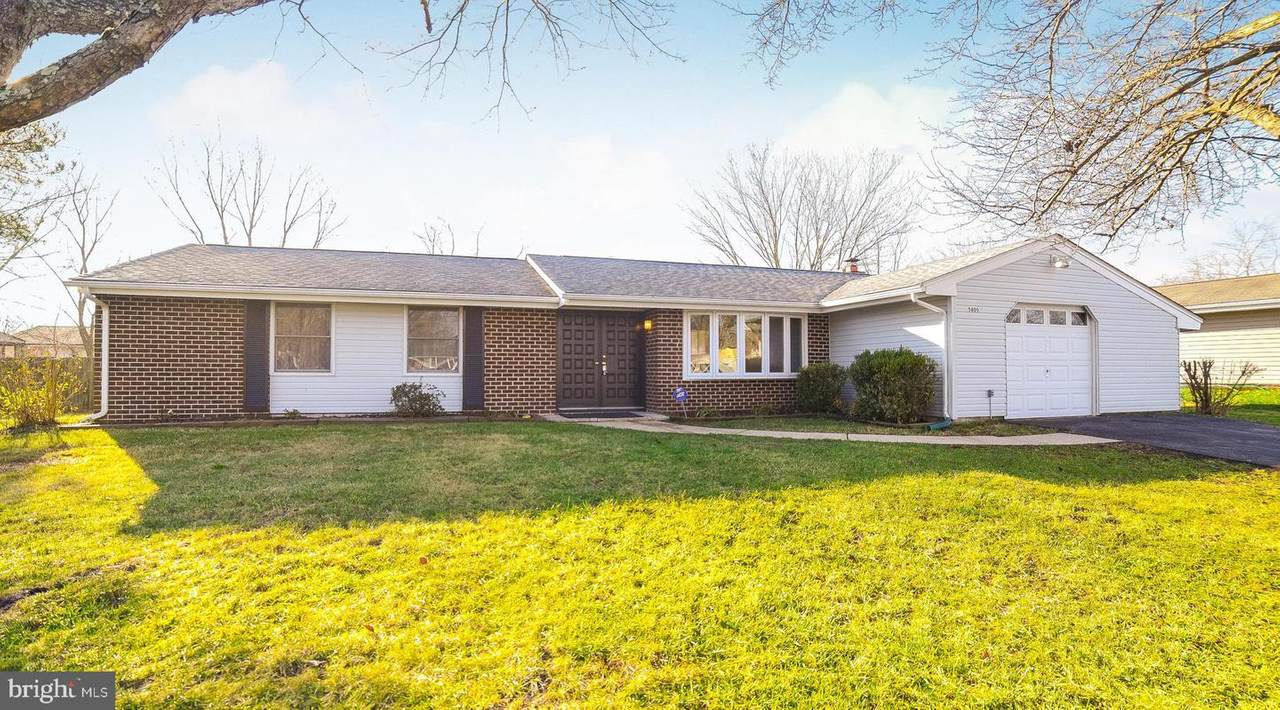 5805 Betsy Circle - Photo 1