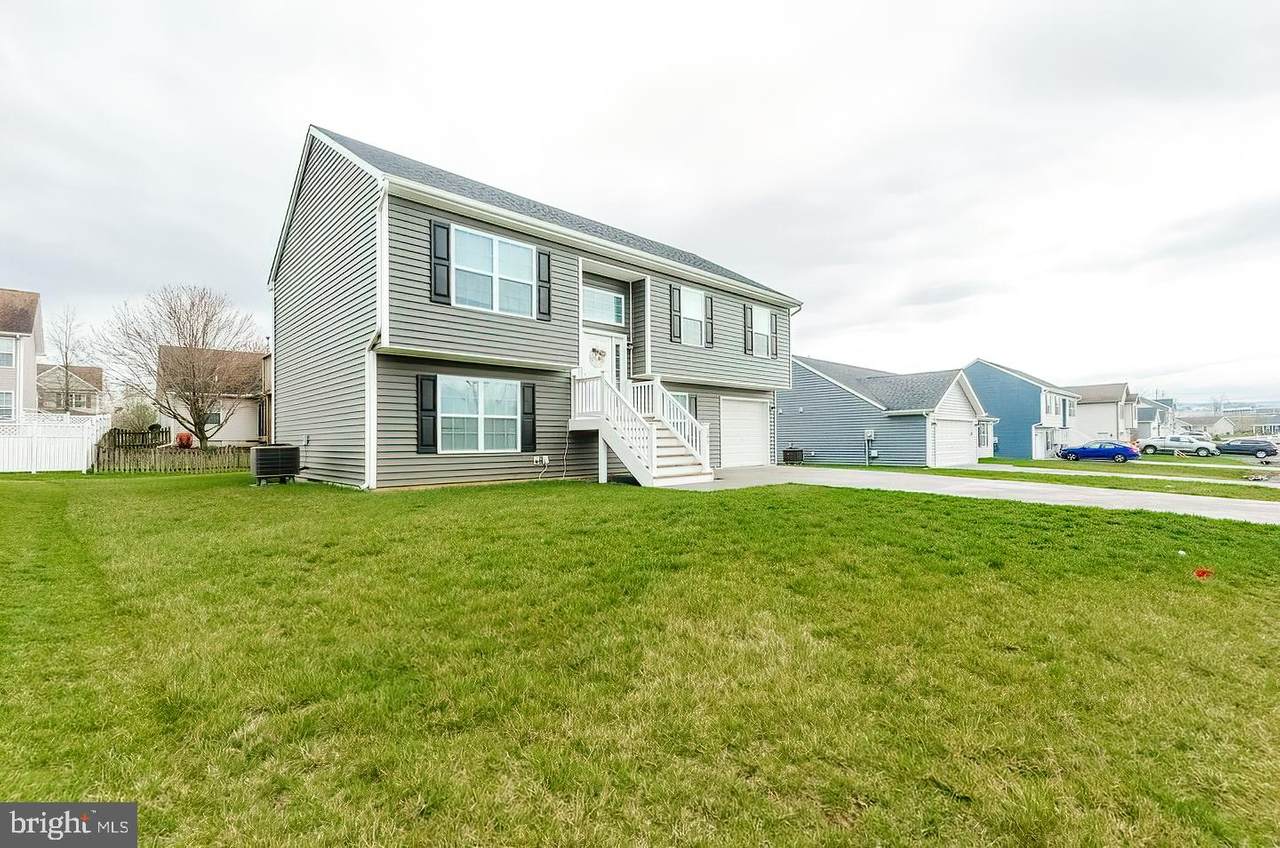 285 Wren Street - Photo 1
