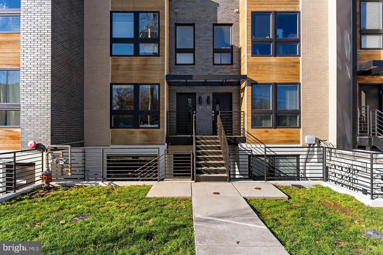 2724 12TH Street - Photo 1